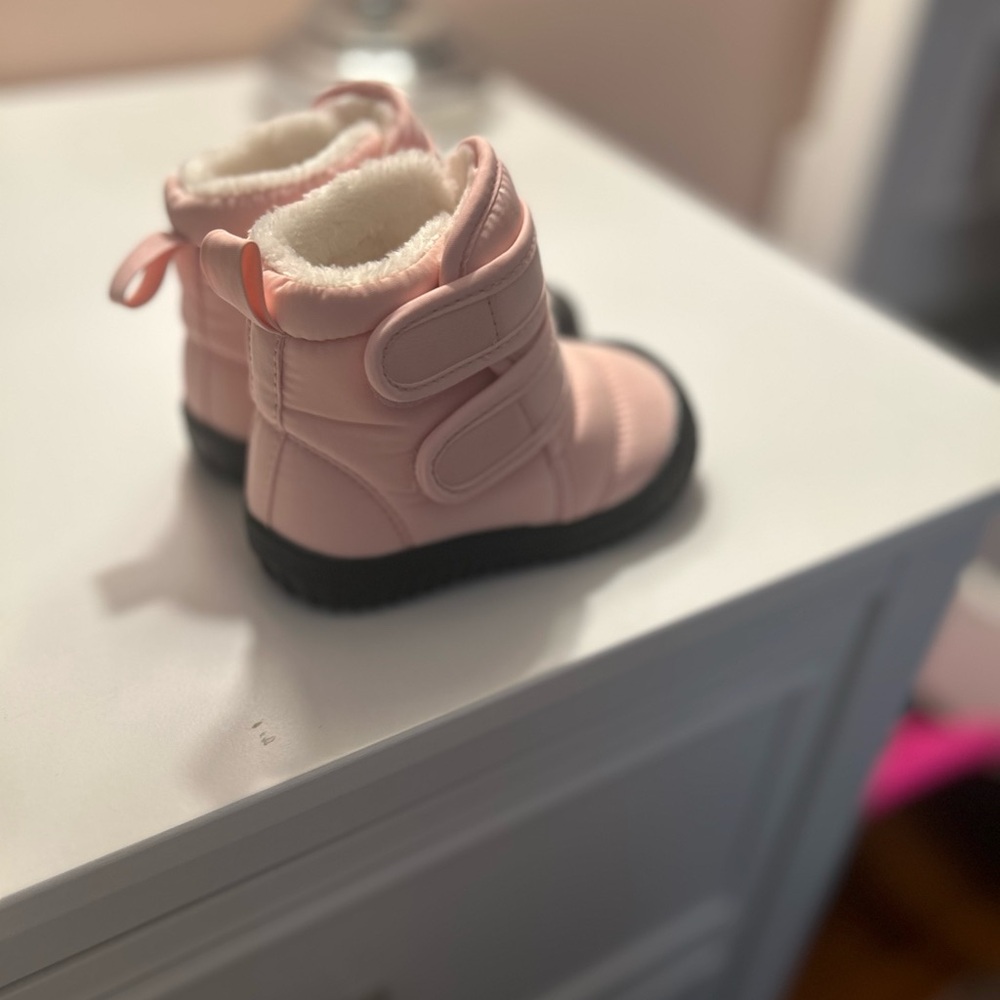 Baby size 4 snow winter boots - Picture 3 of 5